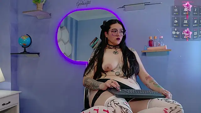 LilithRossi online show from 22, 6, 2026