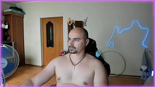 Snapshot of -SexyDaddy- chatting on 14, 6, 2026 -SexyDaddy- online show from 14, 6, 2026