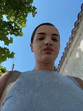 chloenyx online show from 21, 6, 2026