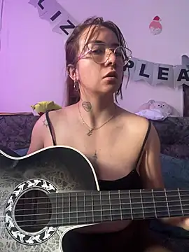 arilynn  online show from 28, 7, 2026