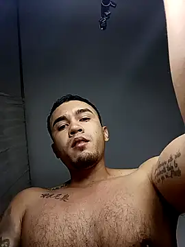 Snapshot of ANDRES_HOT-1996 chatting on 13, 1, 2025 ANDRES HOT-1996 online show from 13, 1, 2025