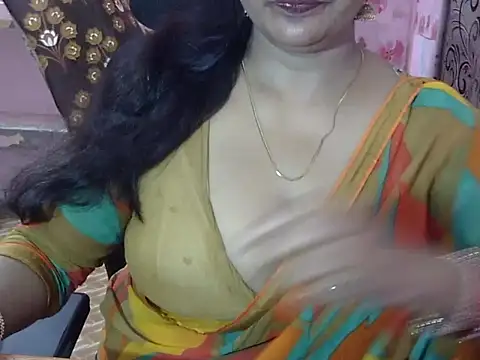Snapshot of PRIYANKA_023 chatting on 18, 6, 2026 PRIYANKA 023 online show from 18, 6, 2026