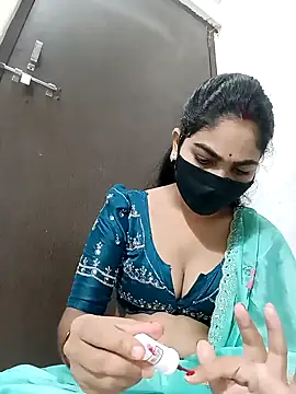 Snapshot of savita97567 chatting on 30, 6, 2026 savita97567 online show from 30, 6, 2026