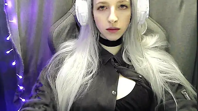 Akashi78 online show from 6, 8, 2026