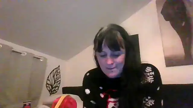 sexujuly88 online show from 4, 12, 2025