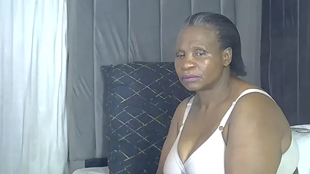 Snapshot of naughtymilf2026 chatting on 10, 6, 2026 naughtymilf2026 online show from 10, 6, 2026