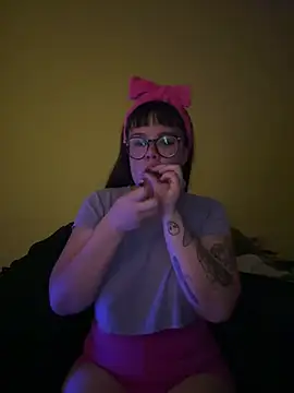 Snapshot of H0oneyBabyyy chatting on 2, 7, 2026 H0oneyBabyyy online show from 2, 7, 2026