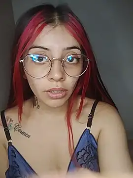 liz cute online show from 23, 6, 2026