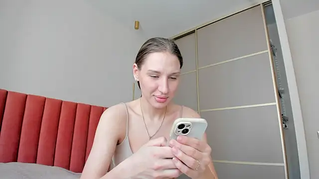 Snapshot of SofiClimbing chatting on 11, 3, 2025 SofiClimbing online show from 11, 3, 2025