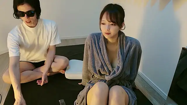 sakura eroeroboin online show from 20, 6, 2026