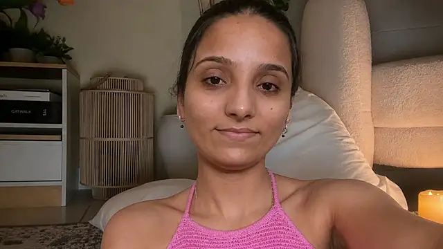 Vartikapussy82 online show from 1, 6, 2026