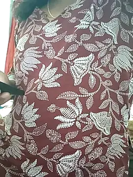 Snapshot of Jaanu_Kannada_Telgu chatting on 5, 7, 2026 Jaanu Kannada Telgu online show from 5, 7, 2026