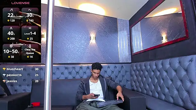 Snapshot of Yoel_Blessed chatting on 13, 7, 2026 Yoel Blessed online show from 13, 7, 2026