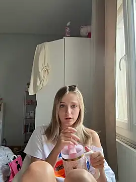 anna avieraa online show from 5, 6, 2026