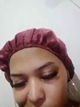 Snapshot of Silmara21 chatting on 13, 6, 2026 Silmara21 online show from 13, 6, 2026
