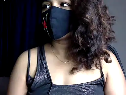 Nisha-moon online show from 4, 7, 2026