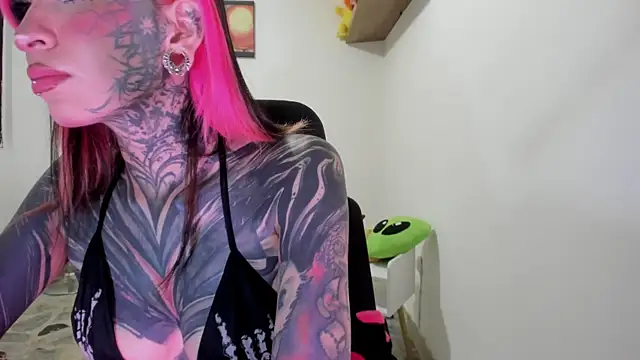 Nickidoll66  online show from 5, 7, 2026