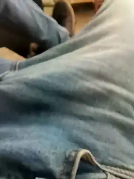 Singlemaleforcouples online show from 15, 12, 2024