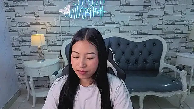 lia x a online show from 3, 6, 2026