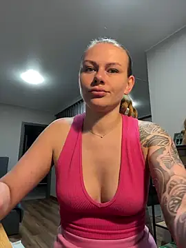 Snapshot of MonoGirl chatting on 19, 6, 2026 MonoGirl online show from 19, 6, 2026