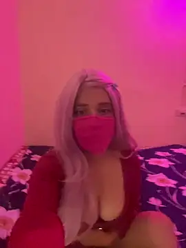 Lucey 001 online show from 12, 6, 2026
