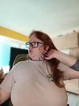 CURVYSAKURA online show from 18, 6, 2026