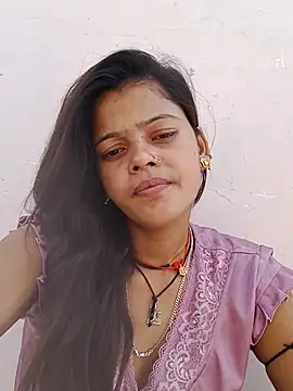 Snapshot of Hot_bhabi0123 chatting on 3, 7, 2026 Hot bhabi0123 online show from 3, 7, 2026