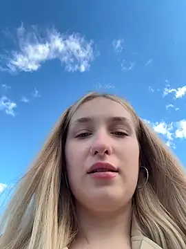 Polly Pop online show from 25, 6, 2026