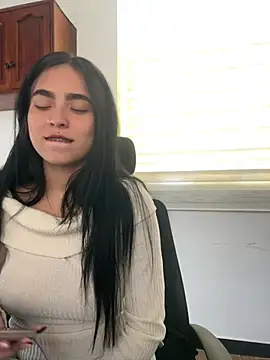Sara fernandez- online show from 6, 7, 2026