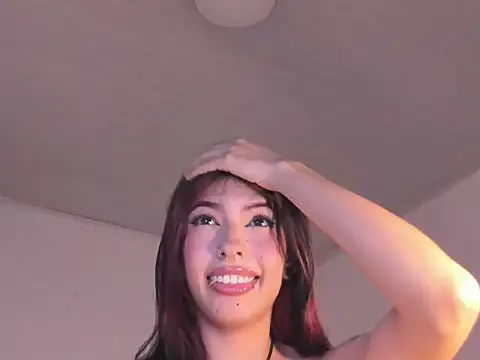 EvaBenely  online show from 30, 6, 2026