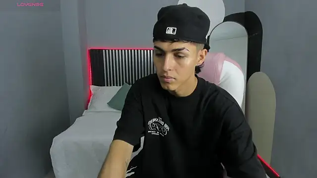 Axel Mendozaa online show from 16, 6, 2026