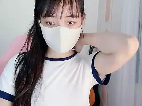 BUNNIIE MIE online show from 17, 6, 2026