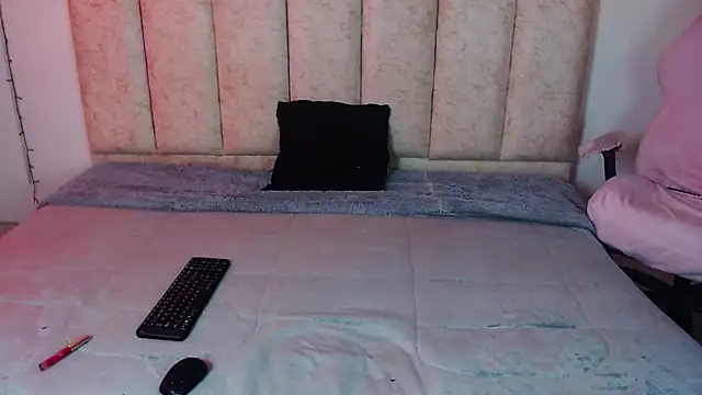 prettyangelcs online show from 6, 6, 2026