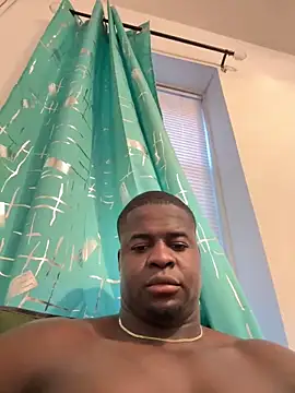 black-pante online show from 4, 6, 2026