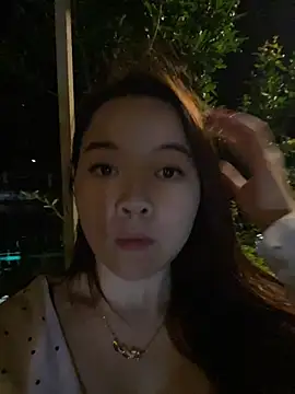 qianduoduo521 online show from 13, 7, 2026