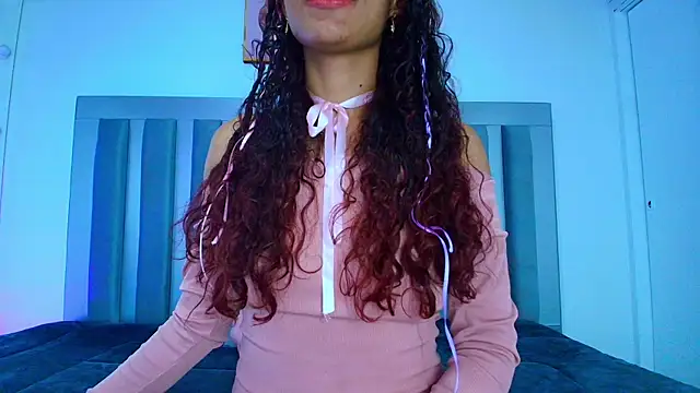 Aylin valerie online show from 18, 7, 2026