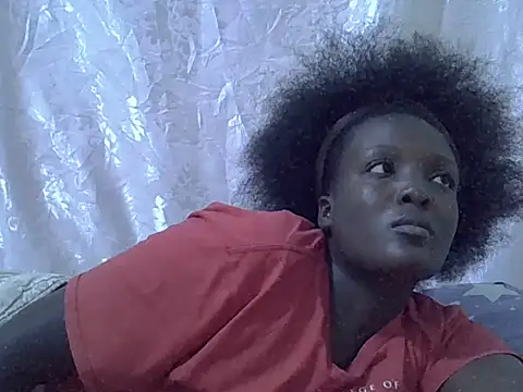 Hot-Zelinda online show from 15, 6, 2026