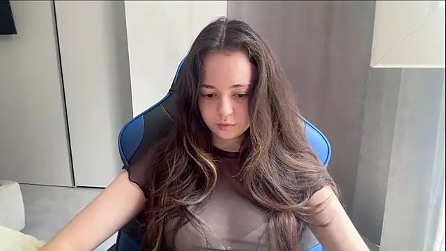 Snapshot of Elowynx chatting on 14, 7, 2026 Elowynx online show from 14, 7, 2026