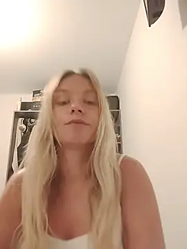 NinaHola online show from 23, 6, 2026