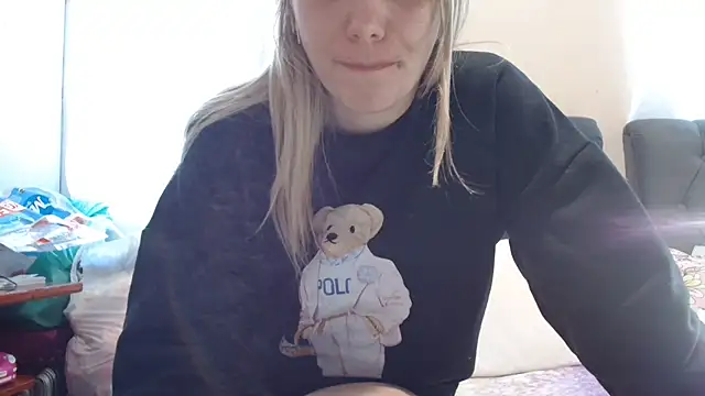 Snapshot of Alana_sc chatting on 8, 7, 2026 Alana sc online show from 8, 7, 2026