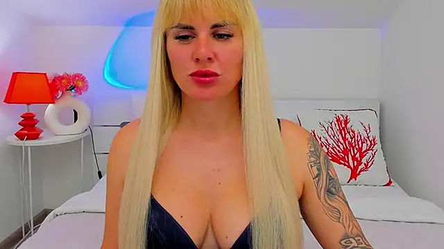 LilyDav online show from 18, 6, 2026