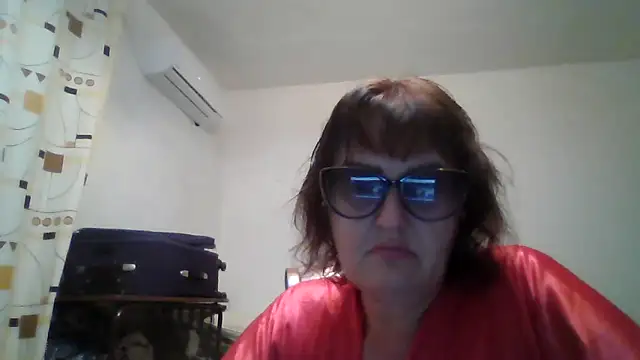 Snapshot of ErikaXShine chatting on 20, 6, 2026 ErikaXShine online show from 20, 6, 2026