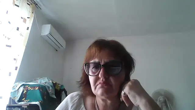 Snapshot of ErikaXShine chatting on 30, 6, 2026 ErikaXShine online show from 30, 6, 2026
