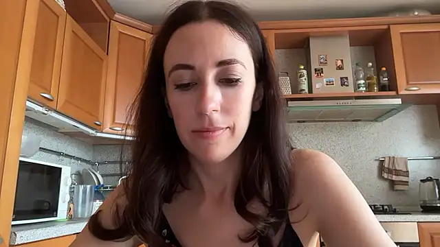 Snapshot of Flamingo_Queen chatting on 13, 7, 2026 Flamingo Queen online show from 13, 7, 2026