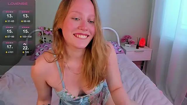 Snapshot of AngelBlaze chatting on 19, 6, 2026 AngelBlaze online show from 19, 6, 2026