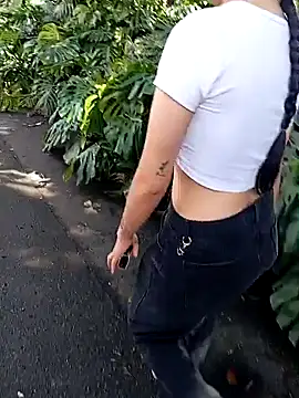 Sex outside194 online show from 18, 6, 2026