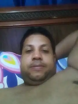 BustlingShirt online show from 14, 6, 2026