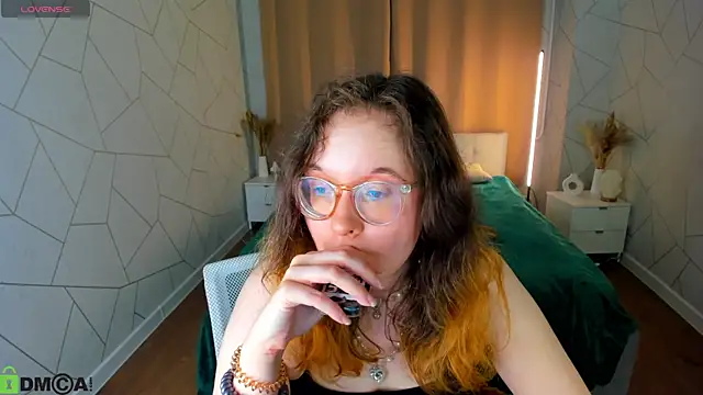 Aleks-casterrr online show from 13, 6, 2026