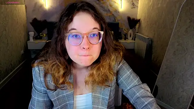 Aleks-casterrr online show from 18, 6, 2026