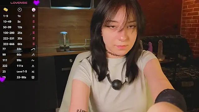 yuriski  online show from 8, 6, 2026